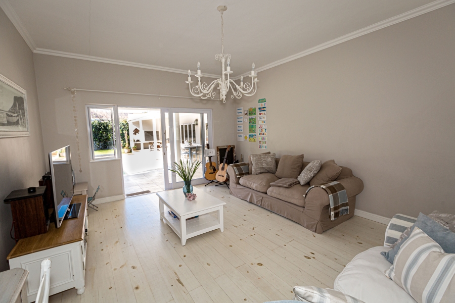 5 Bedroom Property for Sale in Kommetjie Western Cape